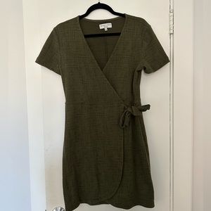 Madewell olive green texted dress size medium
